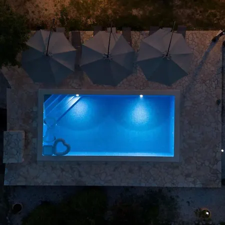 Casa vacanze Neva With Private Pool And Game