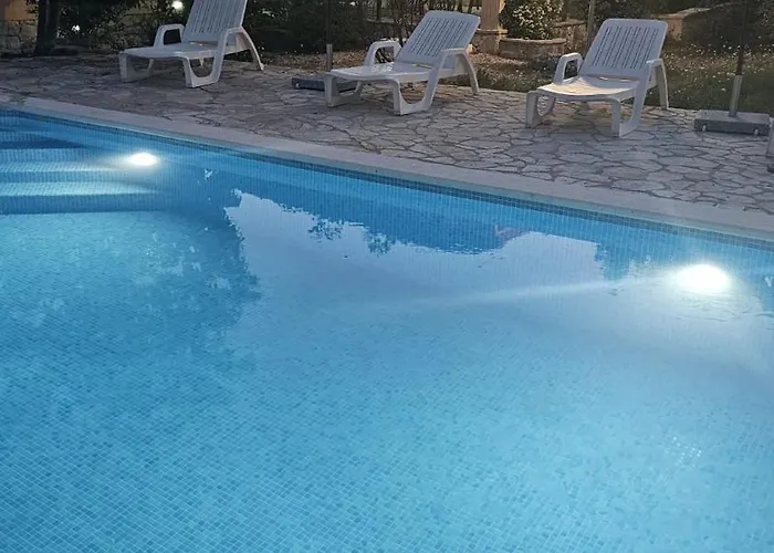 Vakantiehuis Neva With Private Pool And Game